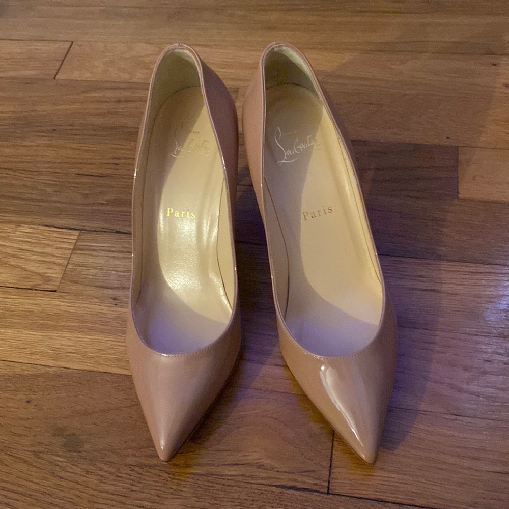 Nude color Christian Louboutin size 38